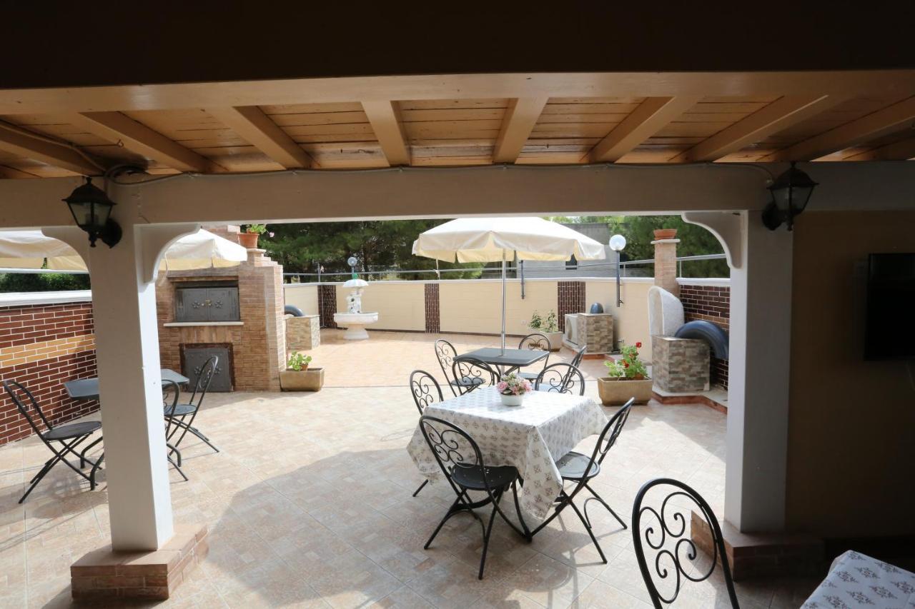 Santoronzo Bed and Breakfast Turi Εξωτερικό φωτογραφία